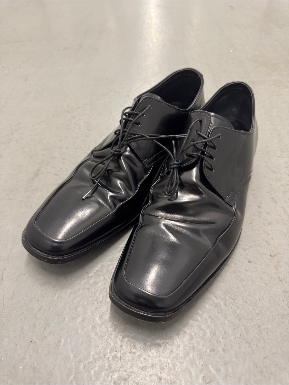 Prada Men's Classic Black Leather Square Toes Oxford Dress Shoes 10.5 - Italy